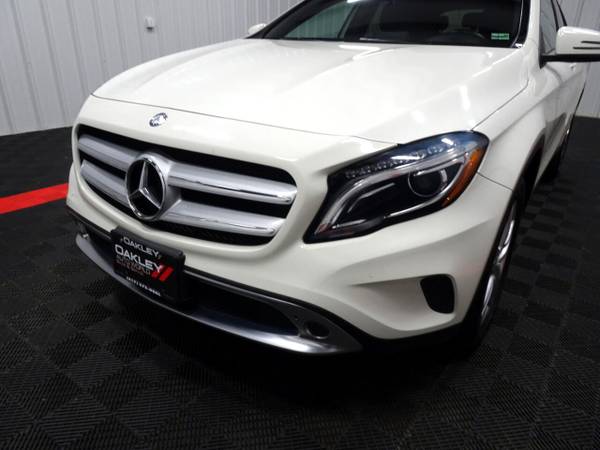 2016 Mercedes-Benz GLA 250 hatchback White - - by for sale in Branson West, MO – photo 9