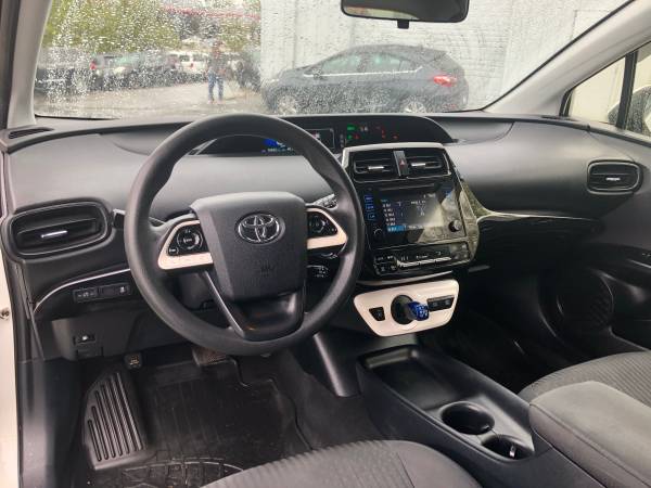2016 Toyota Prius Pkg 2 - Clean title, Local Trade, Gas Saver for sale in Kirkland, WA – photo 10