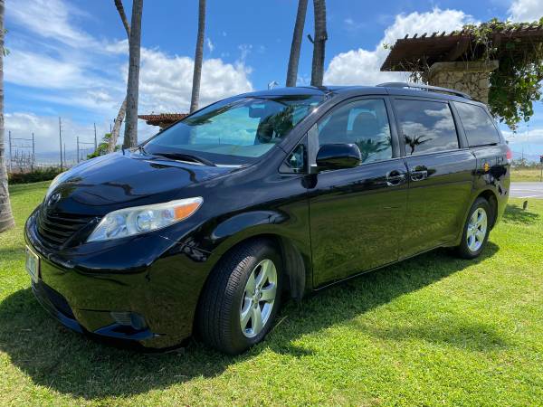 2013 Toyota Sienna XLE 8-Passenger - cars & trucks - by dealer -... for sale in Kahului, HI – photo 3