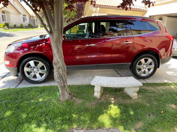 Chevy Traverse LT for sale in Madera, CA – photo 5
