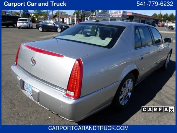 2006 Cadillac DTS 4dr Sdn w/1SC - - by dealer for sale in Medford, OR – photo 4