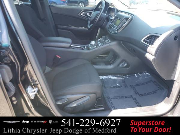 2016 Chrysler 200 4dr Sdn Touring FWD - - by dealer for sale in Medford, OR – photo 8
