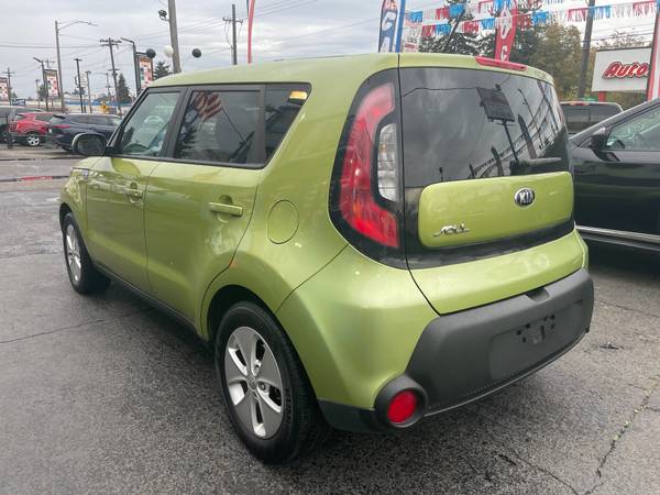 2015 Kia Soul 4DR AUTOMATIC Low Miles - - by dealer for sale in Vancouver, OR – photo 2