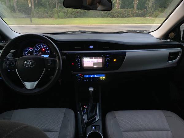 2014 TOYOTA COROLLA clean TITLE and CARFAX history for sale in Naples, FL – photo 13