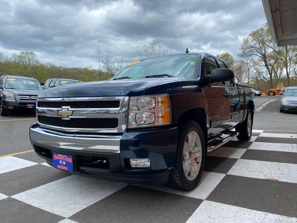 2008 Chevrolet Chevy Silverado 1500 4WD Ext Cab LT (TOP RATED DEALER for sale in Waterbury, CT – photo 9