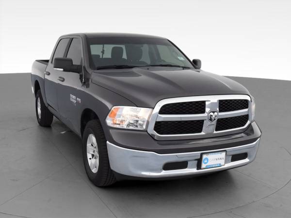 2019 Ram 1500 Classic Crew Cab SLT Pickup 4D 5 1/2 ft pickup Gray -... for sale in Fort Worth, TX – photo 16