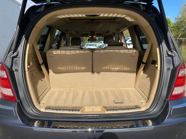Mercedes Benz GL450 Navigation Sunroof Third Row Seating 4WD SUV... for sale in Savannah, GA – photo 17