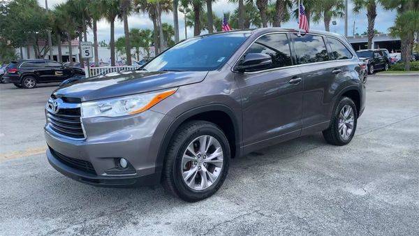 2014 Toyota Highlander LE V6 Low Down Payment Drive Today for sale in Fort Lauderdale, FL – photo 4