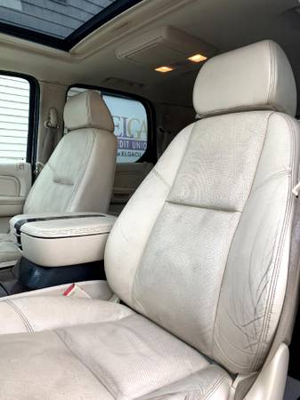 2008 Cadillac Escalade AWD 4dr - - by dealer - vehicle for sale in Chesaning, MI – photo 10