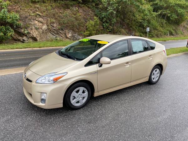 2011 Toyota Prius - cars & trucks - by dealer - vehicle automotive... for sale in Marshall, NC – photo 2