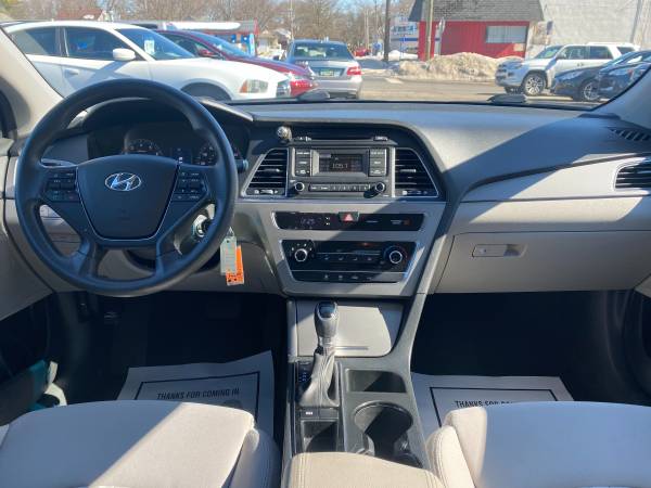 2017 Hyundai Sonata sedan-Low miles, fully serviced and ready to for sale in Grand Rapids, MI – photo 16