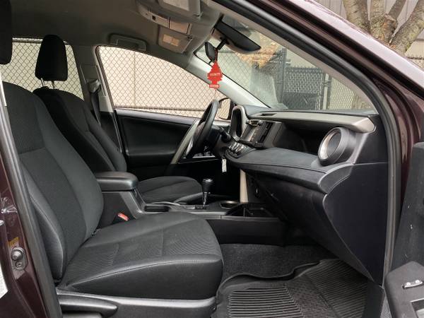 2018 Toyota RAV4 LE for sale in Paterson, NJ – photo 13