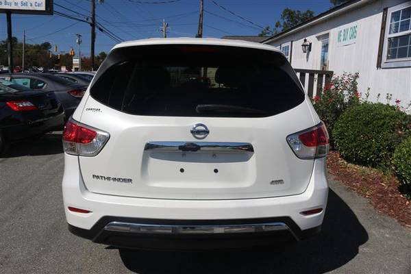 2015 NISSAN PATHFINDER, CLEAN TITLE, 2 OWNERS, 4X4, 3RD ROW, LOW... for sale in Graham, NC – photo 6