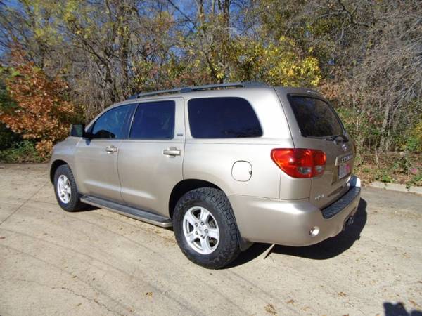 2008 TOYOTA SEQUOIA SR5 4X4 - cars & trucks - by dealer - vehicle... for sale in Plano, TX – photo 8