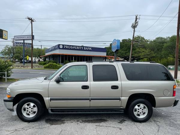 LIKE NEW! 2003 Chevrolet Suburban 1500 LS RWD low miles ONE OWNER! for sale in Austin, TX – photo 3