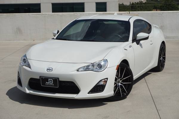 2015 Scion FR-S *(( 6 SPEED MANUAL FRS ))* Pearl White !! for sale in Austin, TX – photo 16