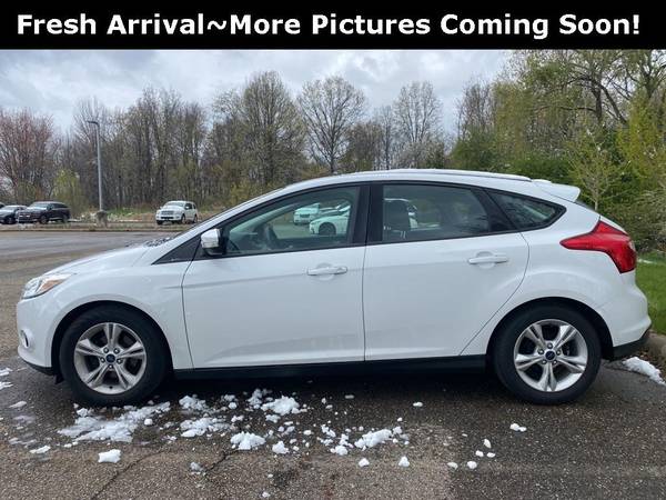 2014 Ford Focus SE - Call/Text - - by dealer - vehicle for sale in Akron, OH – photo 2