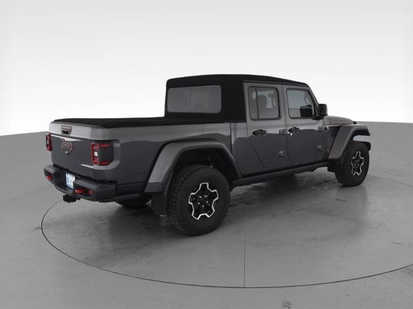 2020 Jeep Gladiator Rubicon Pickup 4D 5 ft pickup Gray - FINANCE -... for sale in Lansing, MI – photo 11