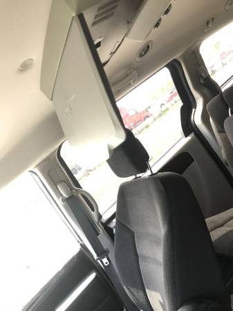 2019 Dodge caravan - - by dealer - vehicle automotive for sale in Miami, FL – photo 14