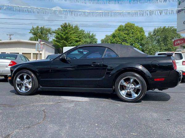 2006 Ford Mustang V6 Deluxe 2dr Convertible for sale in Kokomo, IN – photo 19