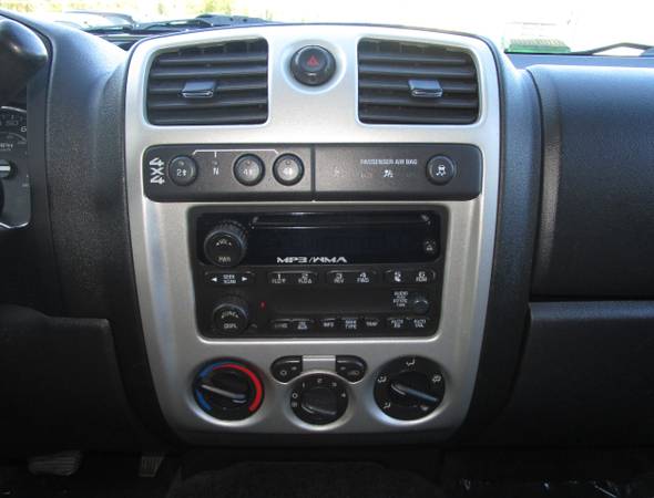 2010 Chevrolet Colorado 4WD Crew Cab 126.0 LT w/1LT for sale in Ontario, NY – photo 16