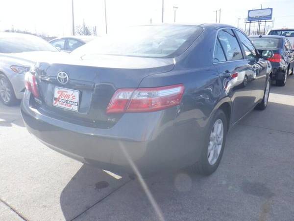 2008 Toyota Camry LE - cars & trucks - by dealer - vehicle... for sale in Des Moines, IA – photo 2