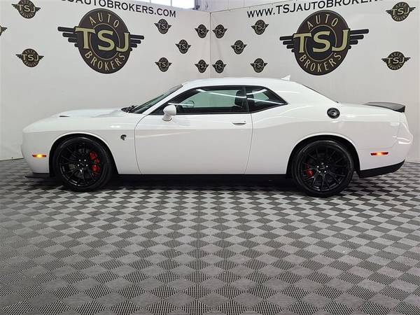 2016 CHALLENGER SRT HELLCAT 6.2L SUPERCHARGED V8 6 SPEED MANUAL -... for sale in Lakewood, NJ – photo 2