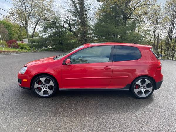 2009 Volkswagen GTI 2 0T Coupe - - by dealer - vehicle for sale in West Boylston, MA – photo 3
