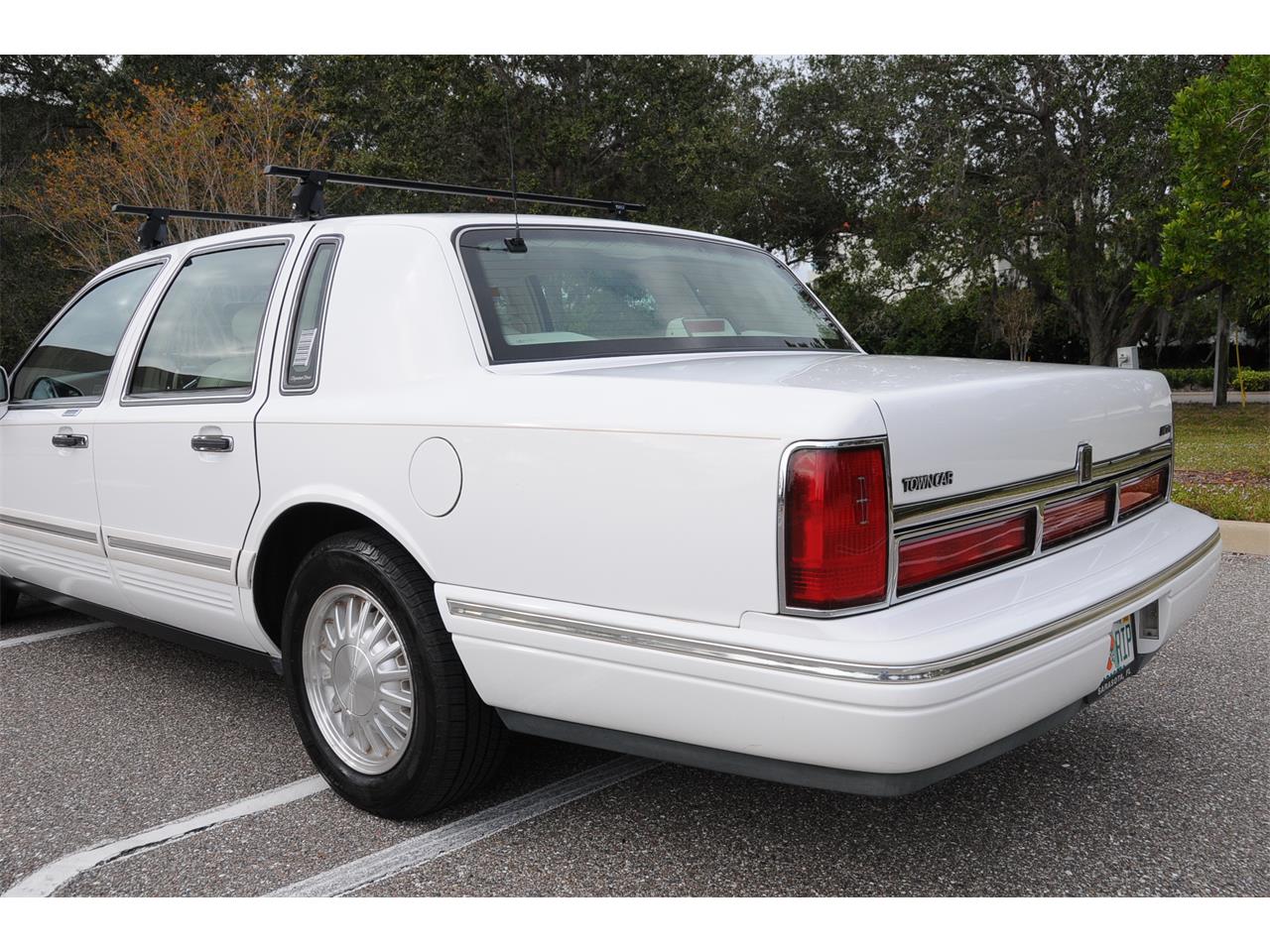 1996 Lincoln Town Car for sale in Sarasota, FL – photo 8