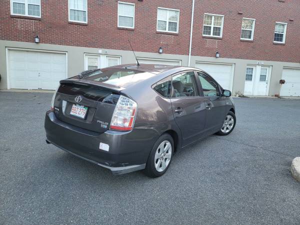 cute one owner 2008 toyota prius for sale in Waltham, MA – photo 2