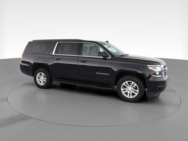 2019 Chevy Chevrolet Suburban LT Sport Utility 4D suv Black -... for sale in Cleveland, OH – photo 14
