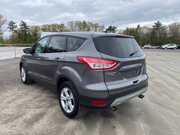2013 Ford Escape SE suv Gray - - by dealer - vehicle for sale in Mendon, MA – photo 8