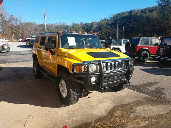 2006 HUMMER H3 Sport Utility - - by dealer - vehicle for sale in Cleveland, GA – photo 2