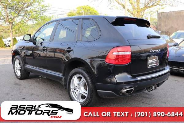 Black 2010 Porsche Cayenne TRIM 85, 672 miles - North Jersey - cars for sale in East Rutherford, NJ – photo 6