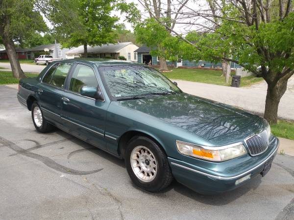 1995 Mercury Grand Marquis LS Sedan LOW 121K Miles for sale in Independence, MO – photo 2