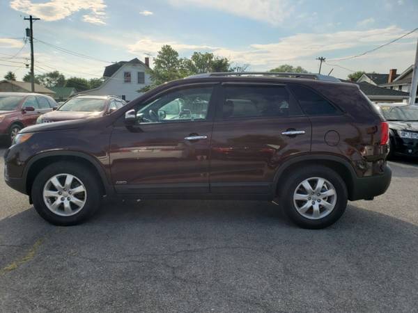 2013 KIA SORENTO LX with - cars & trucks - by dealer - vehicle... for sale in Winchester, VA – photo 6