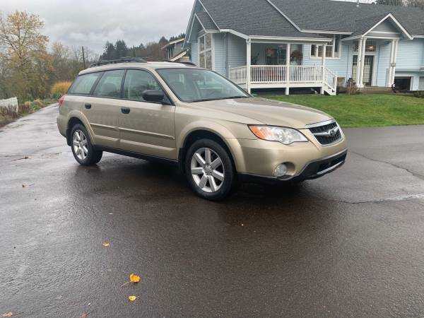 2009 Subaru Outback * Leather * 1 owner - cars & trucks - by dealer... for sale in Oregon City, OR – photo 8