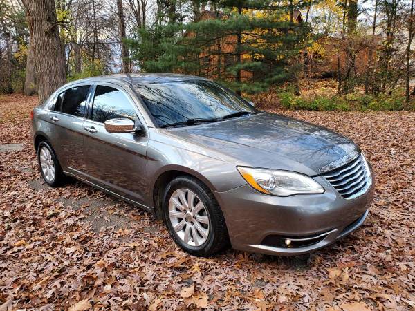 2013 Chrysler 200 Limited V6 - Remote Start - Clean Title - - cars &... for sale in Dearborn Heights, MI – photo 3