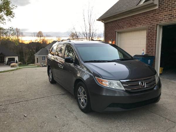 2011 Honda Odyssey EX-L Minivan - cars & trucks - by owner - vehicle... for sale in Prospect, KY – photo 3
