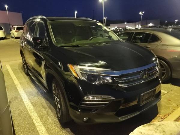 2017 Honda Pilot Touring suv Black - cars & trucks - by dealer -... for sale in ROGERS, AR – photo 2