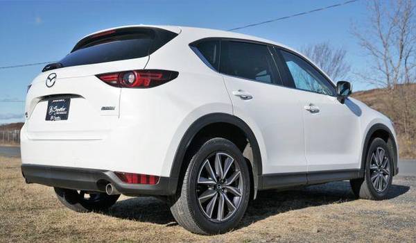 2017 MAZDA CX-5 Grand Touring Sport Utility 4D - ALL CREDIT WELCOME!... for sale in Kearny, NJ – photo 4