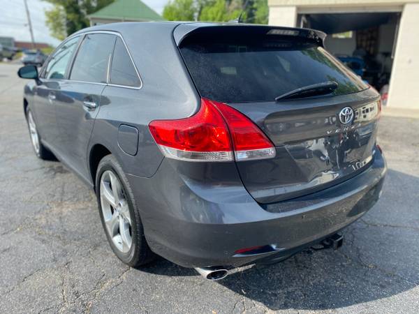 2009 Toyota Venza 4X4 V6 - - by dealer - vehicle for sale in Hendersonville, NC – photo 8