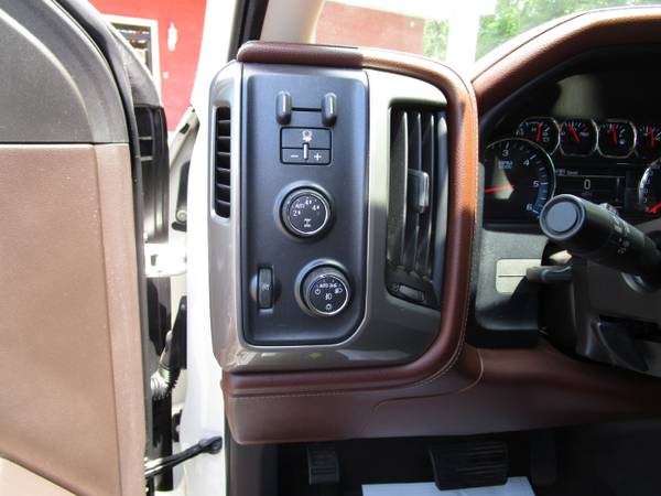 2014 Chevrolet Silverado 1500 4WD Crew Cab 143 5 High Country - cars for sale in Eight Mile, AL – photo 17