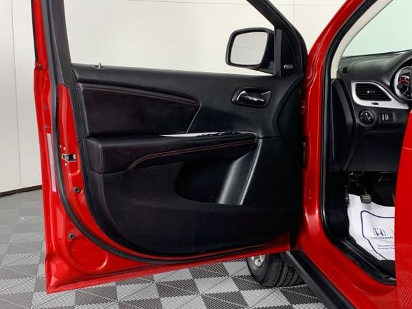 2019 Dodge Journey Redline 2 Coat Pearl Great Deal AVAILABLE for sale in Eugene, OR – photo 21