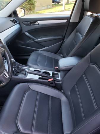 Volkswagen Passat 2013 - cars & trucks - by owner - vehicle... for sale in Onalaska, WI – photo 5