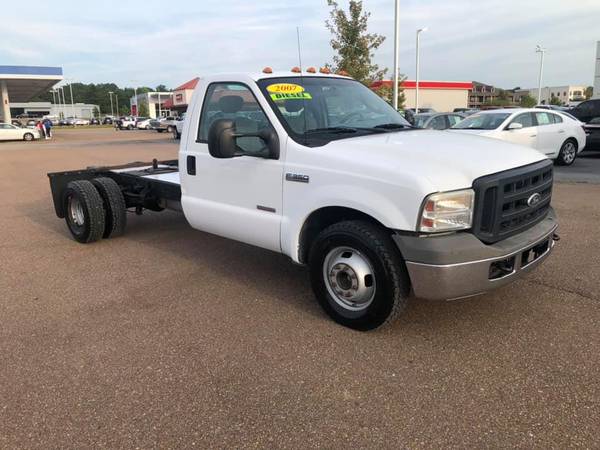 2007 Ford F350 Super Duty Regular Cab & Chassis for sale in Oxford, AR – photo 2