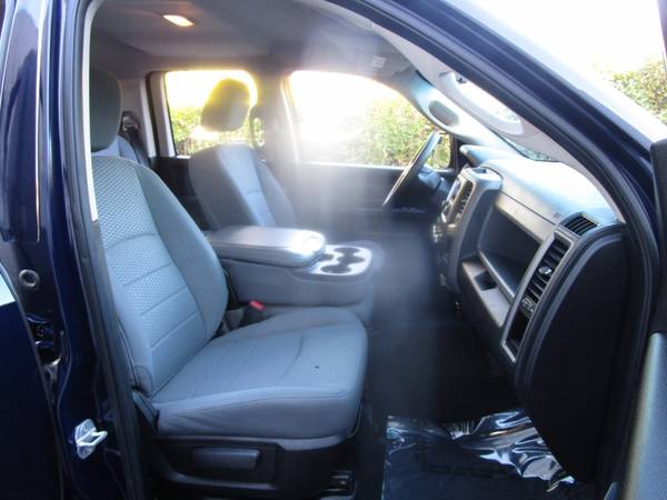 2013 RAM 1500 - 6 SEATER - RECENTLY SMOGGED - AC AND HEATER WORKS -... for sale in Sacramento , CA – photo 5