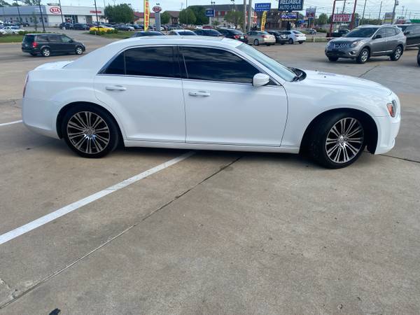 2013 Chrysler 300 4dr Sdn 300S RWD - - by dealer for sale in Broken Arrow, MO – photo 4