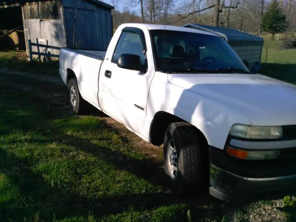 2002 Chevy Truck (trade) for sale in New Haven, KY – photo 2