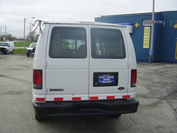 2006 FORD E20 CARGO VAN - - by dealer - vehicle for sale in Green Bay, WI – photo 14